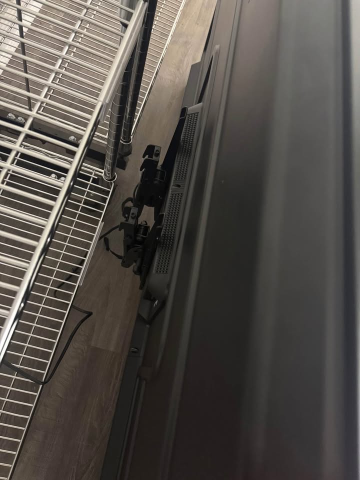 65" LG Smart TV with Remote 65UT570PUB