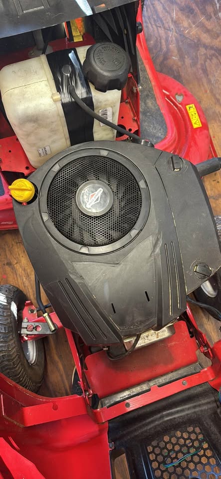 Troy-Bilt Pony Riding Mower