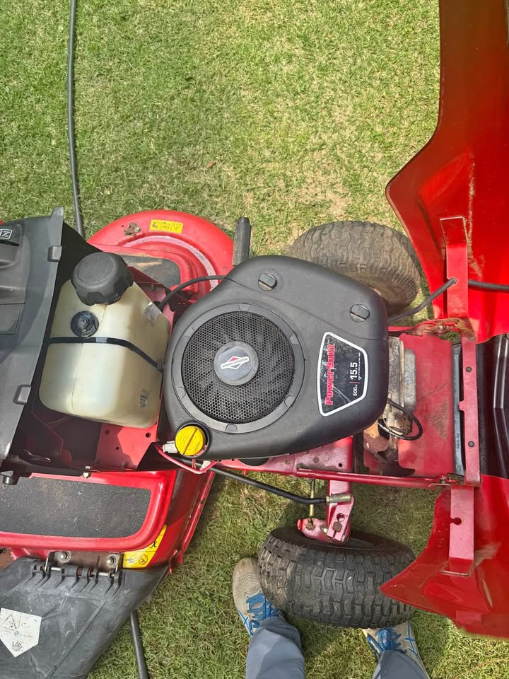 42" Troy-Bilt Pony Riding Mower