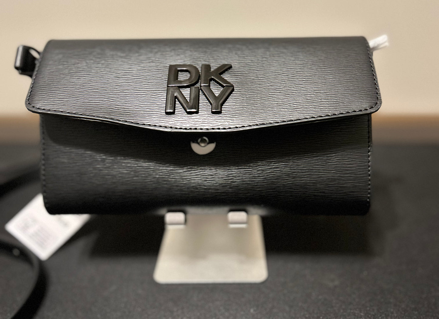 Women's DKNY Black Handbag / Purse