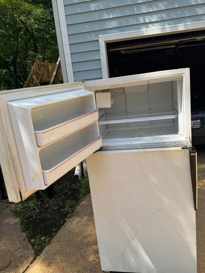 Amana Refrigerator